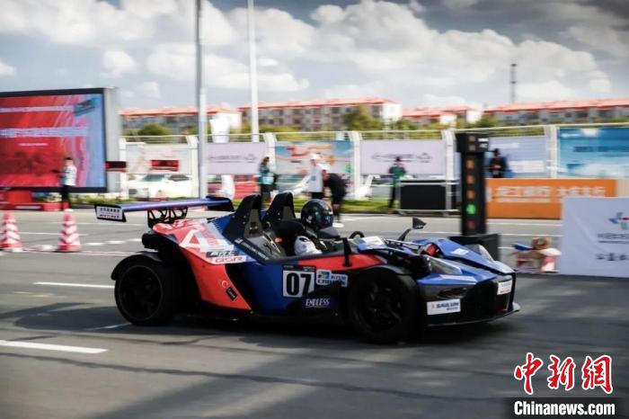 中国直线竞速锦标赛五组冠军揭晓：陈钟夺KTM组