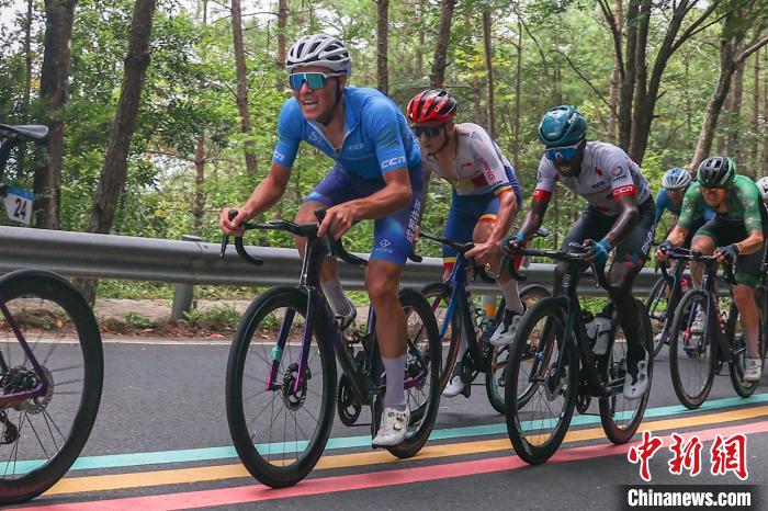 成都洲际车队里库诺夫夺得第十二届环鄱阳湖国