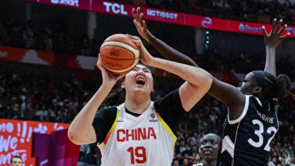 中国女篮力克南苏丹挺进世界杯正赛