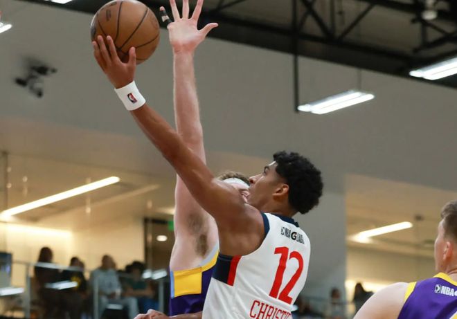 南湾湖人险胜圣迭戈快船晋级季后赛第二轮 卡姆