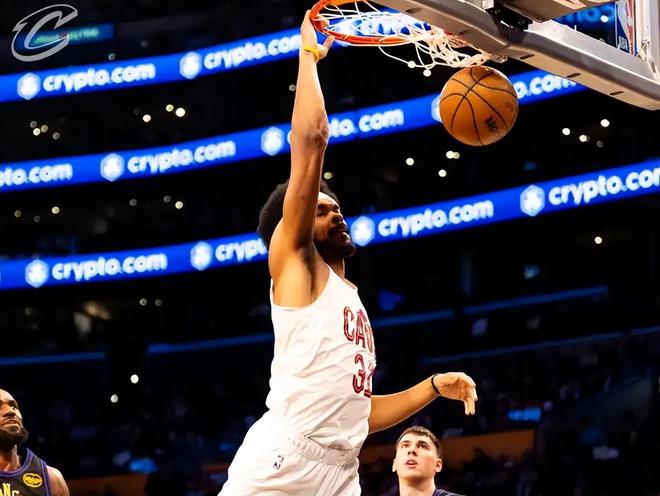 湖人复仇成功东契奇砍42分詹姆斯三双助球队大胜