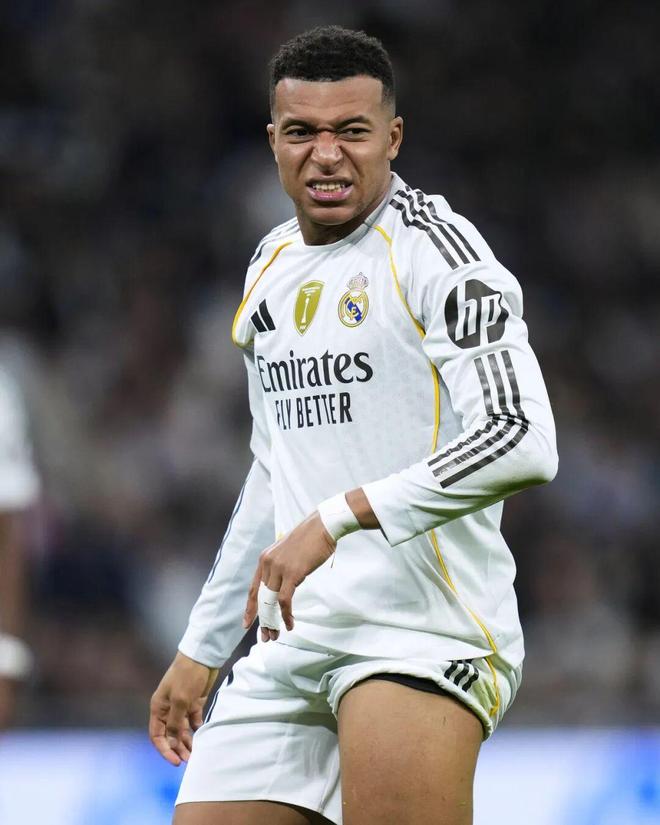 皇马医疗团队误诊姆巴佩右膝 左膝伤情被掩盖三