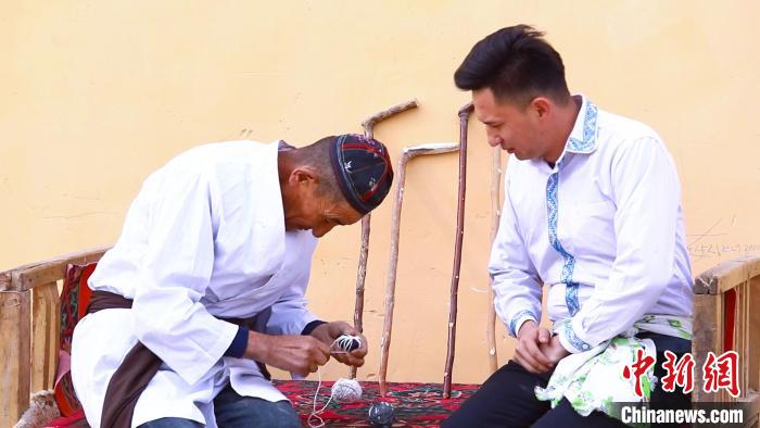 维吾尔族传统曲棍球在新疆和田传承百年
