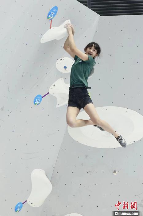 首届学青会攀岩赛南宁落幕 广西揽3金成最大赢家